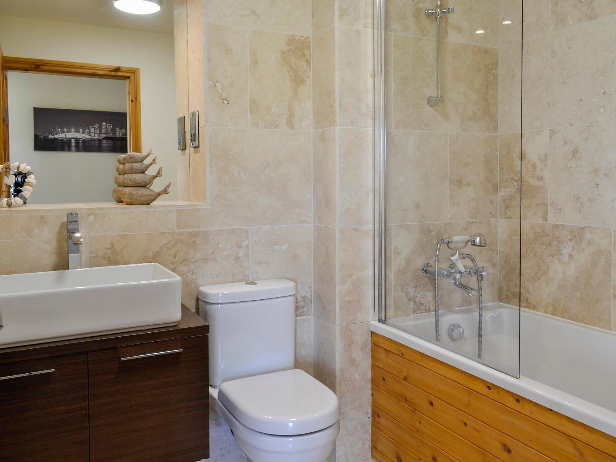 Seaviews And Hot Tub At The Fairways - Uk39821 Villa Portpatrick Eksteriør billede